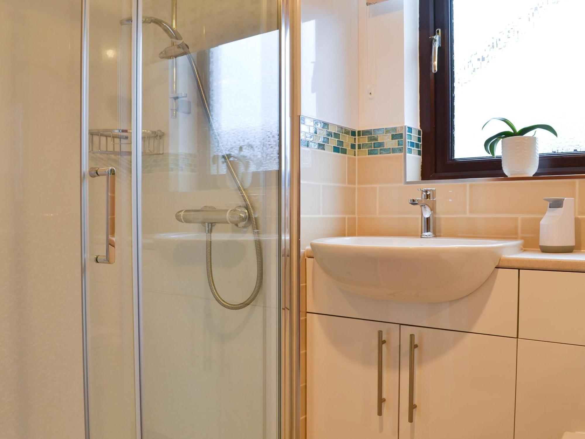 Four Winds Villa Drumnadrochit Bagian luar foto