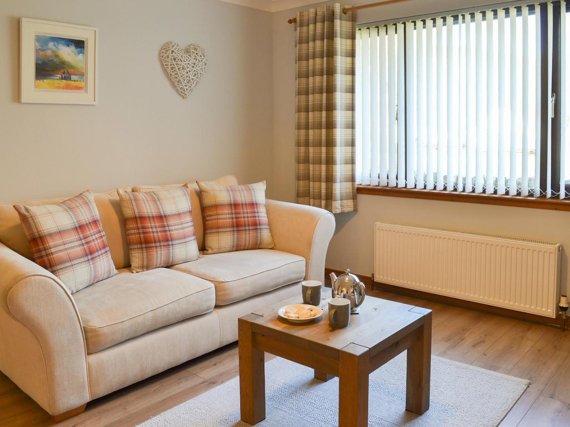 Four Winds Villa Drumnadrochit Bagian luar foto